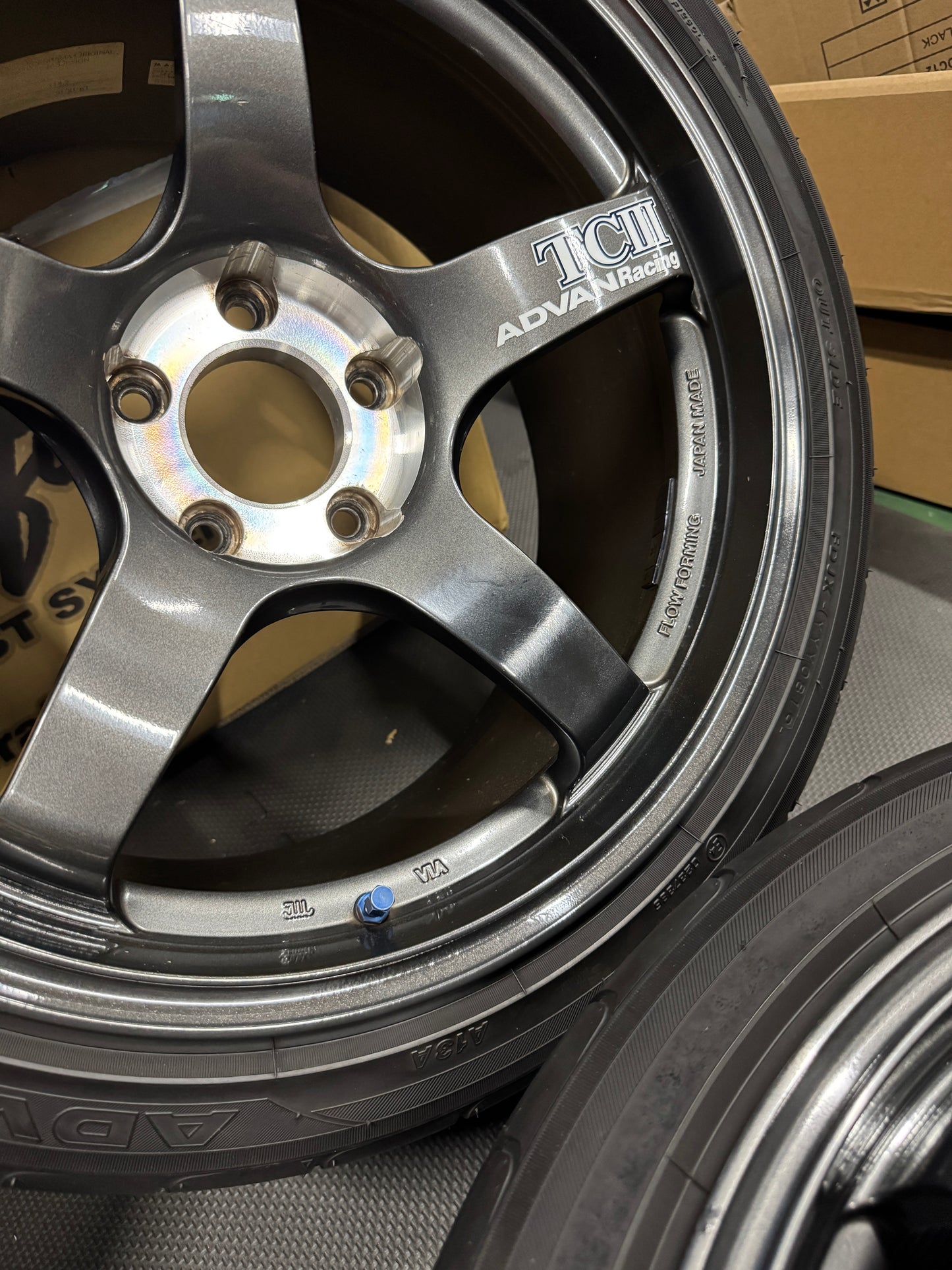 Advan TC-3 18 Inch Set