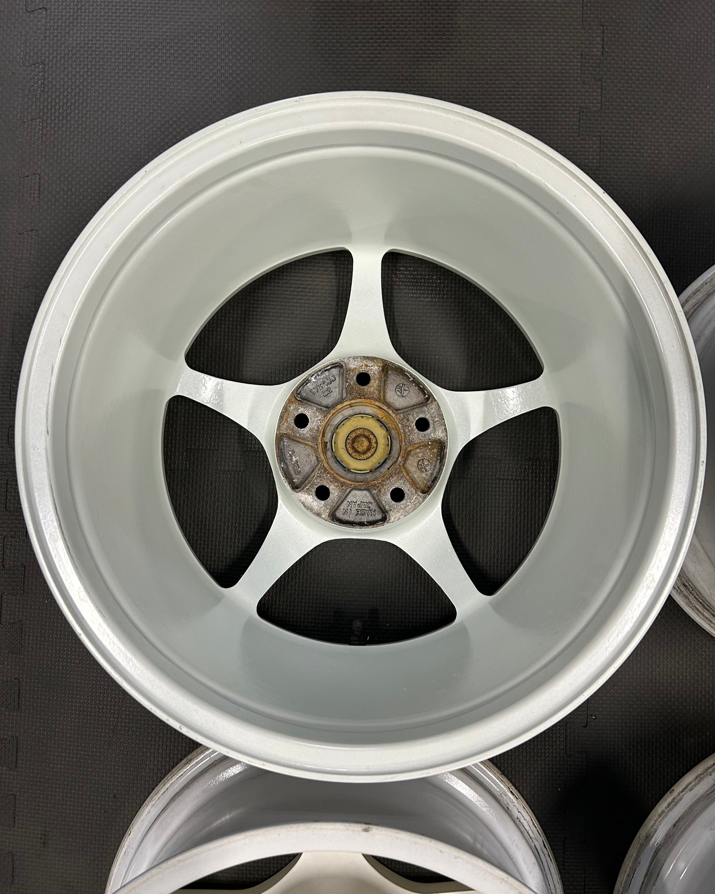 ENKEI Racing RP01 (17")