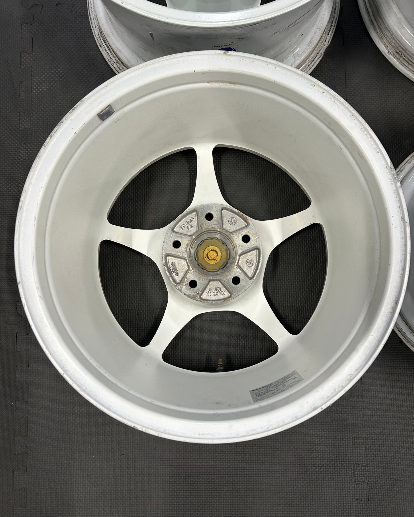 ENKEI Racing RP01 (17")