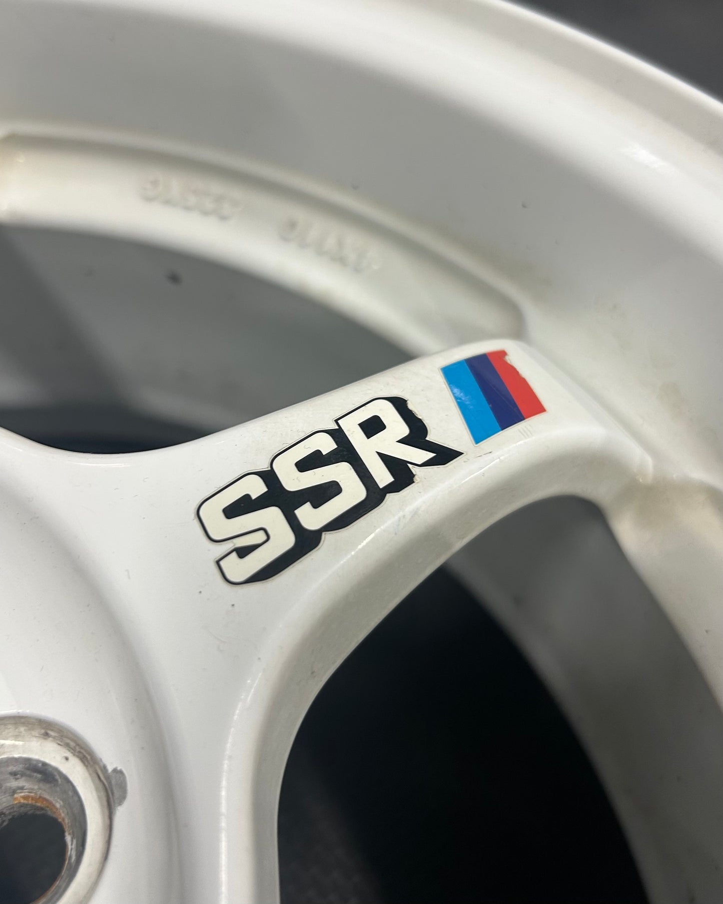 SSR Type-C White (14")