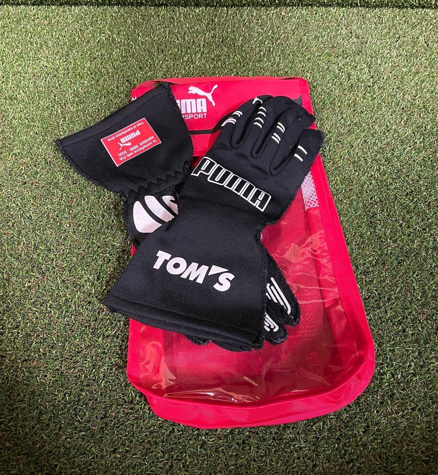 TOM’S x Puma racing glove - NEW unused